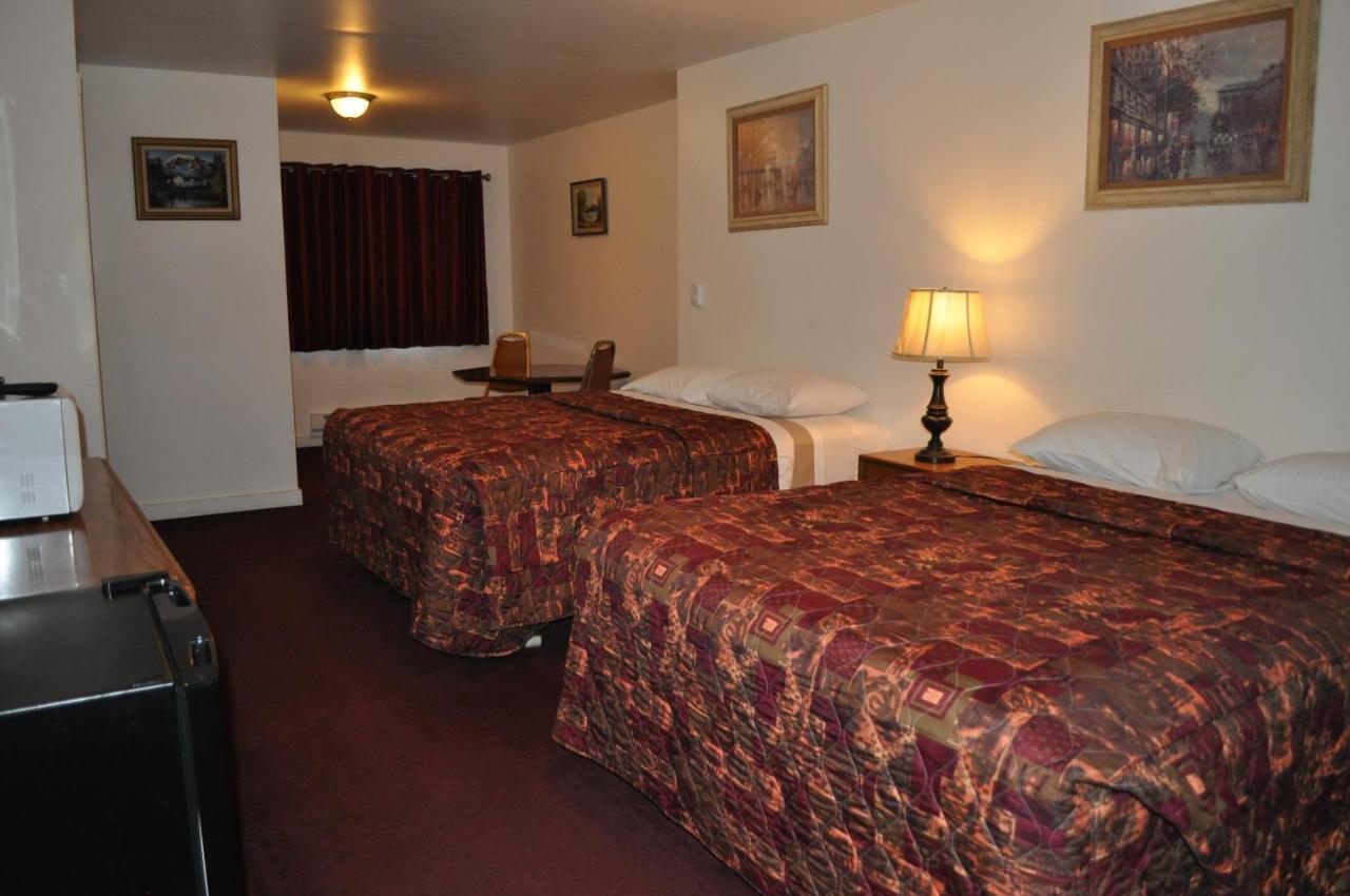 Golden Lion Motel Raymond Habitación foto